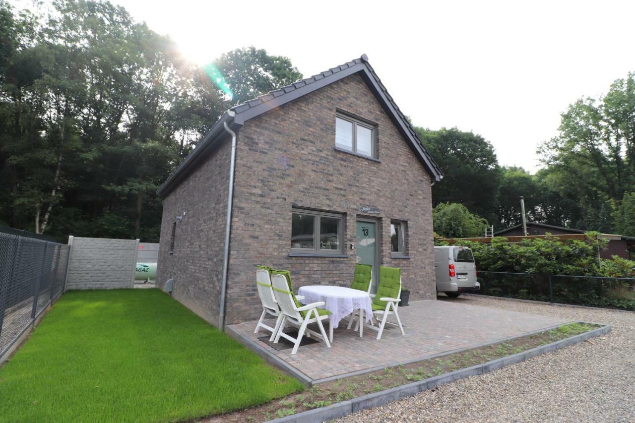 Stefjes Holiday Home Dilsen-Stokkem Exteriör bild